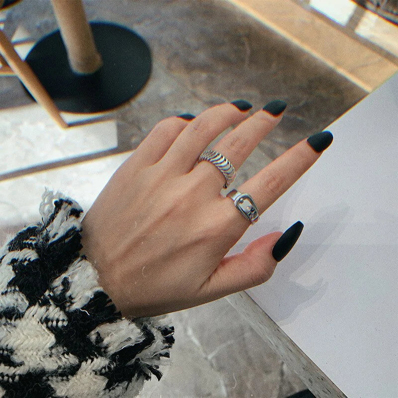 Fishbone Ring